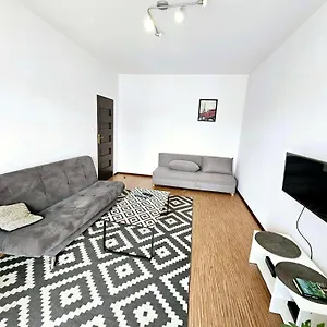 https://green-kabaty-apartment-4.warsawhotelspoland.com